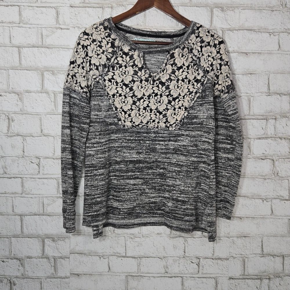 Maurices lighter‎ lace sweater